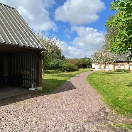 Holiday home Longere Normande En Pays De Caux *